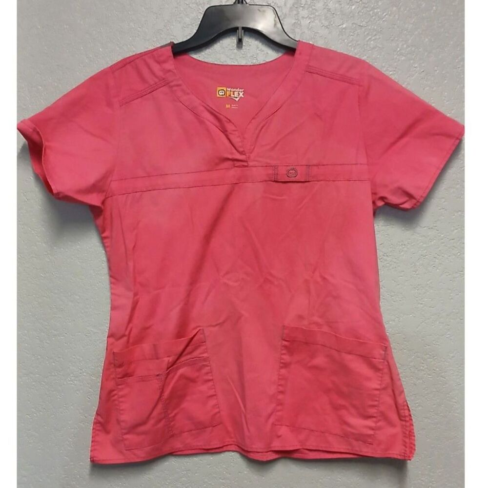 Wonderflex pink scrub top size Medium